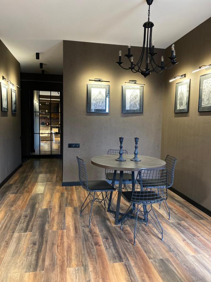 New Apartment With Terrace Tbilisi Exterior foto